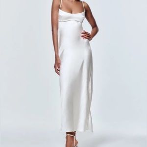 ZARA LONG WHITE DRESS